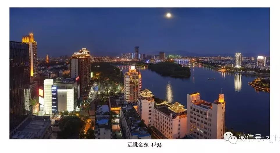 光影中的城市乐章 金华金东施光南音乐广场掠影